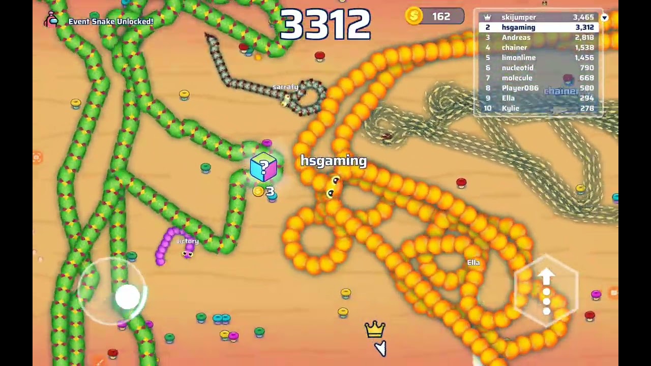 Beating the boss in among us event snake io