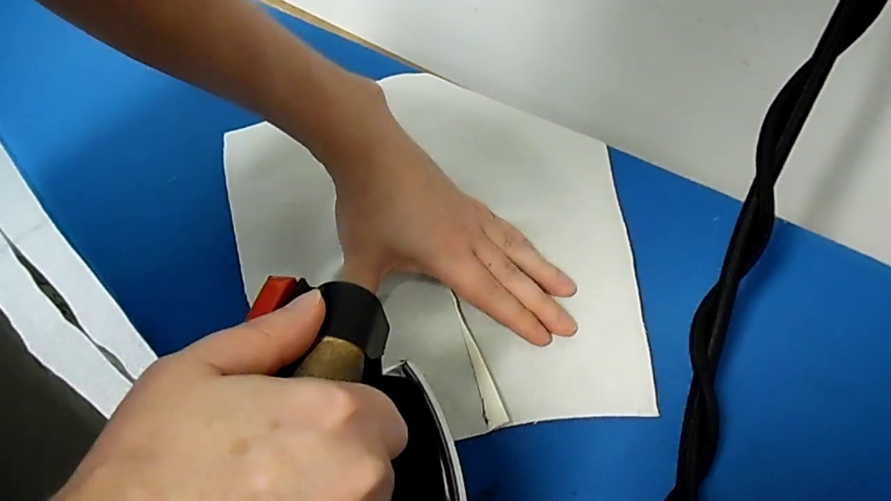 Sewing tailored shorts Part 6: Patch pocket