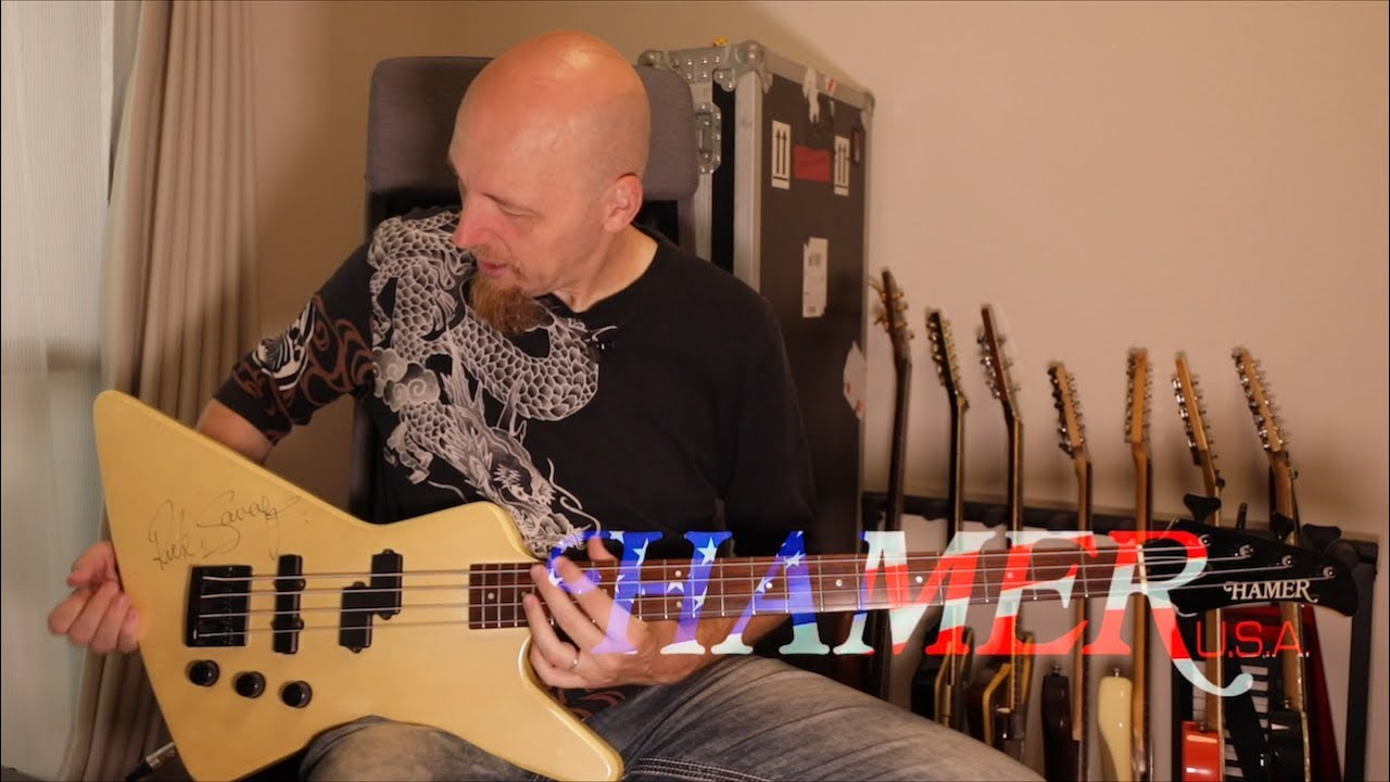 (SOLD) Hamer 1986 Blitz Bass signed by Rick Savage from Def Leppard