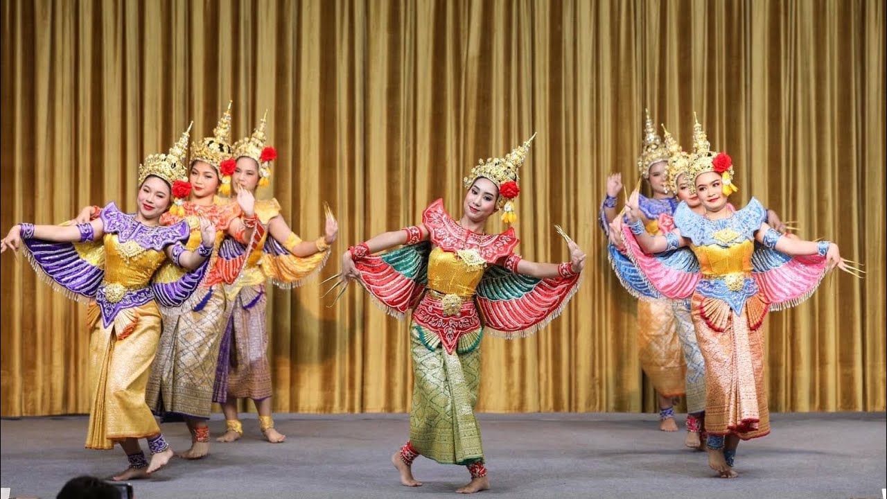กินรีร่อนออกมโนราห์บูชายัญ | นิทรรศรัตนโกสินทร์ | สมาคมศิลปะเพื่อเยาวชน