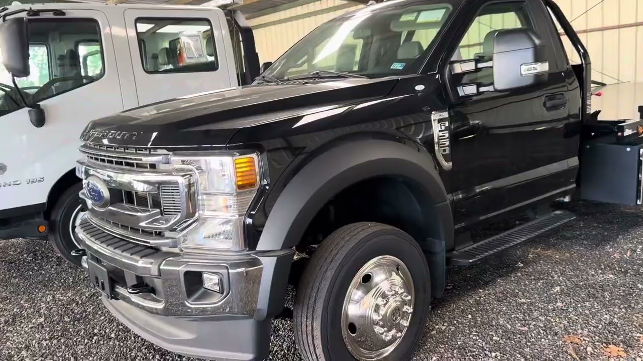 Gas motor Rollback/tow truck for sale and 300 other trucks classics