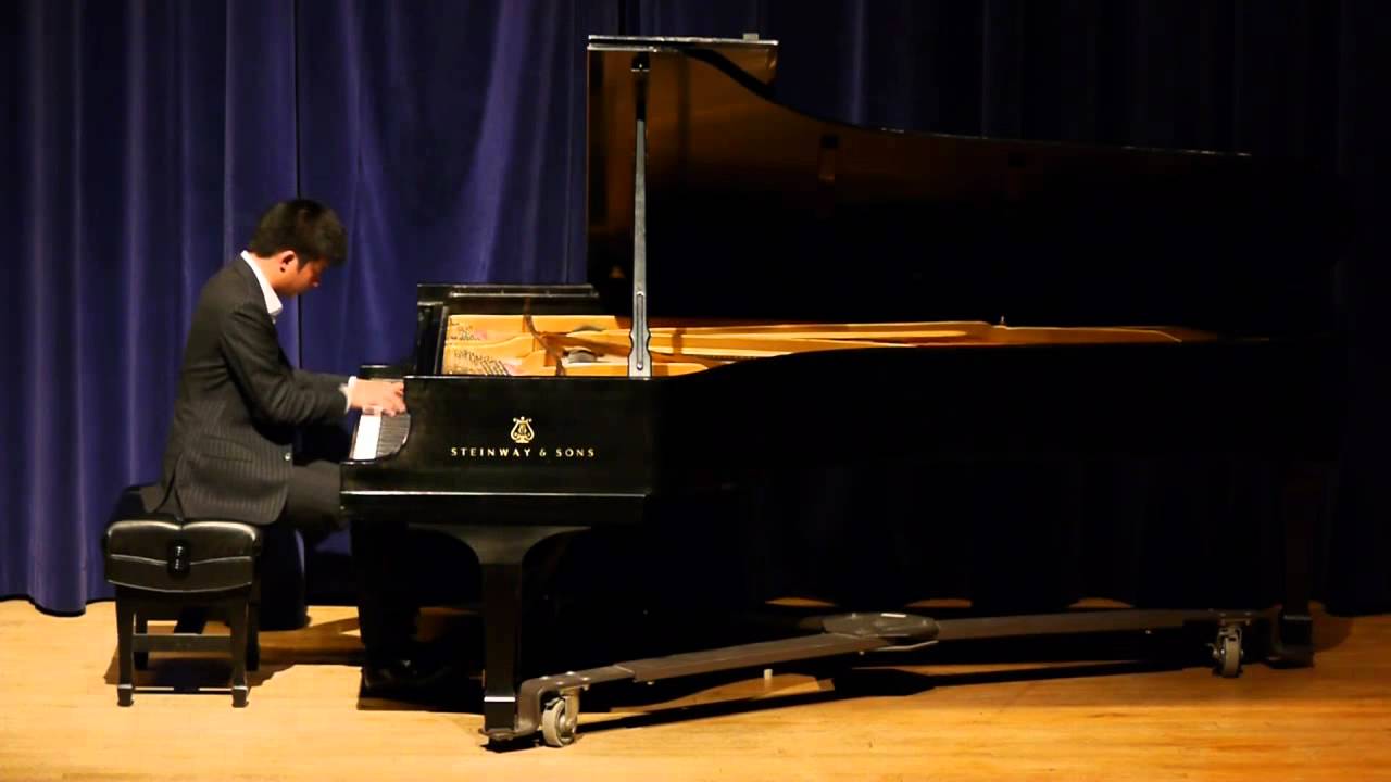 KaJeng Plays Schumann Fantasy