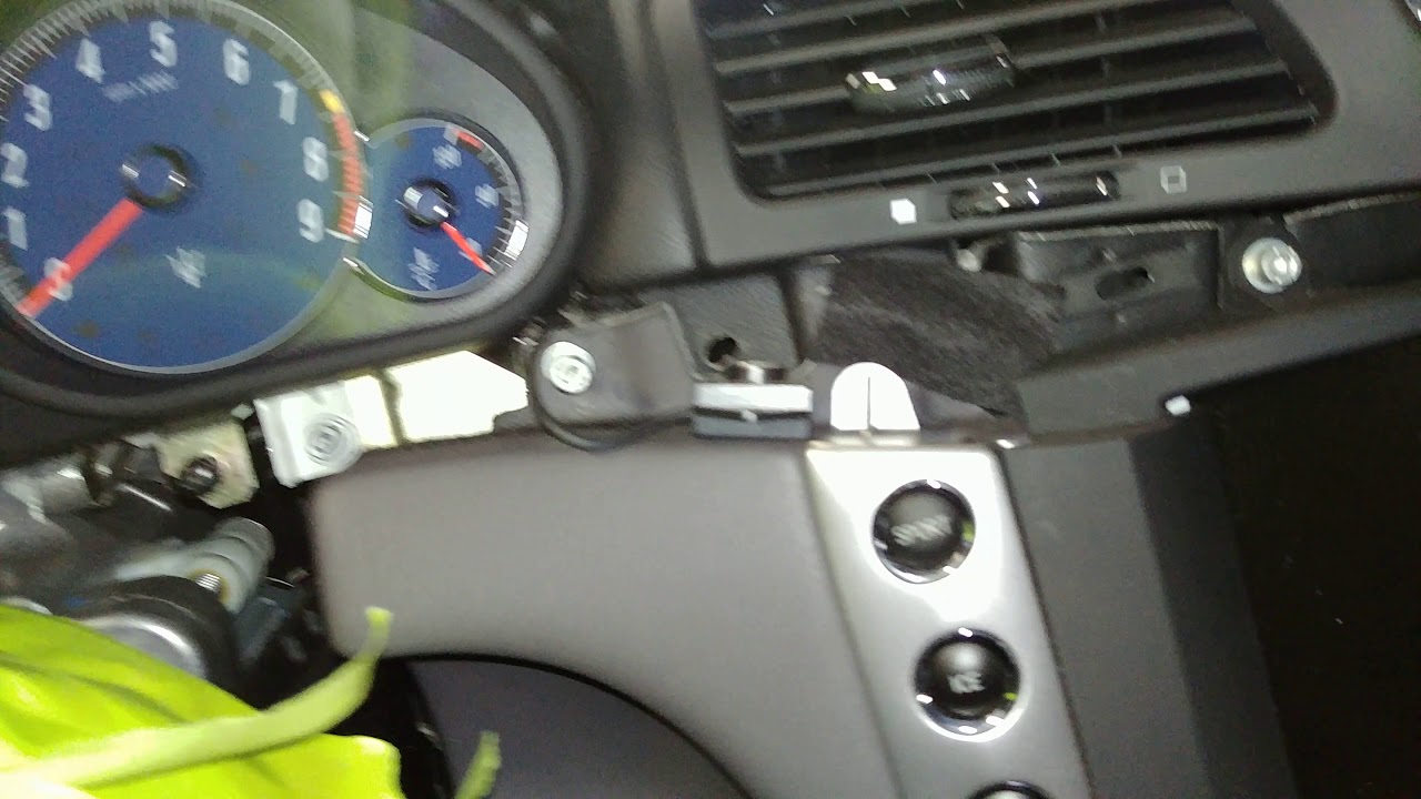 2007 - 2018 Maserati GranTurismo MC Instrument Cluster Removal