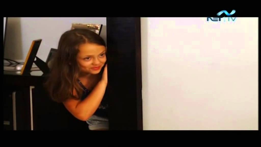 BECKY - Sigla