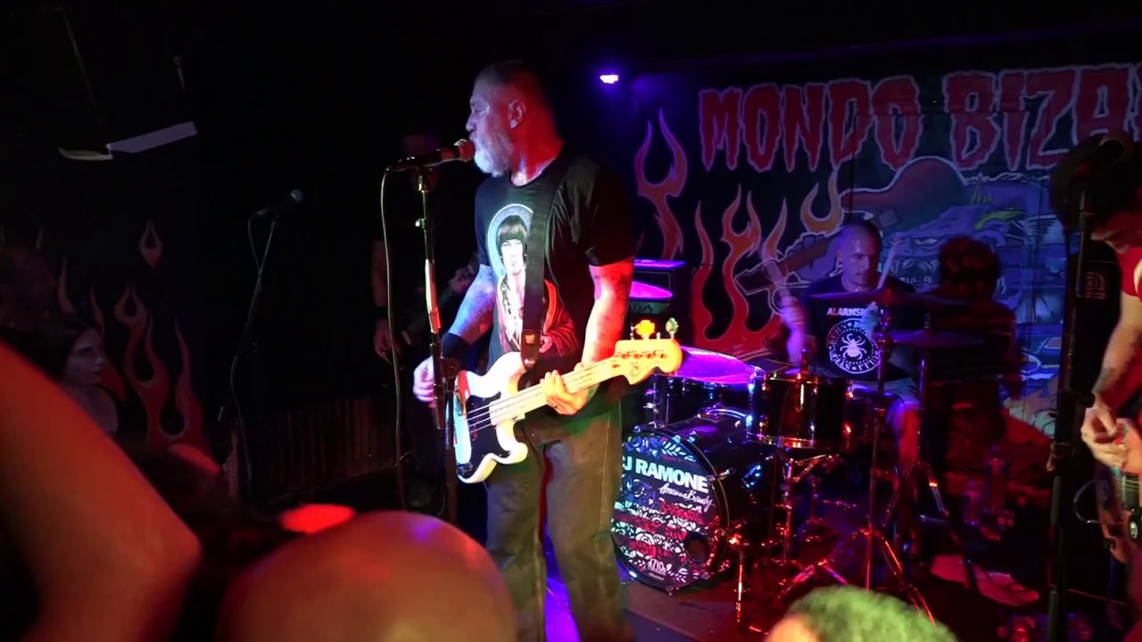 CJ RAMONE - 
