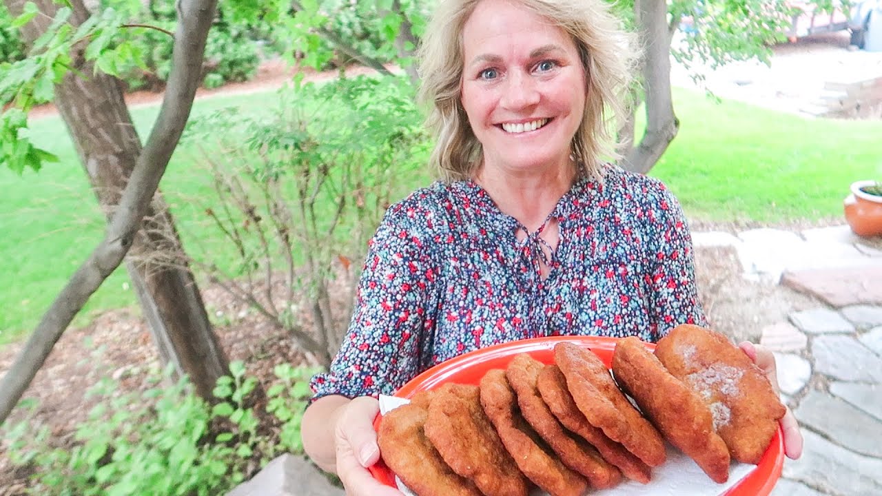 How to Make Elephant Ears At Home