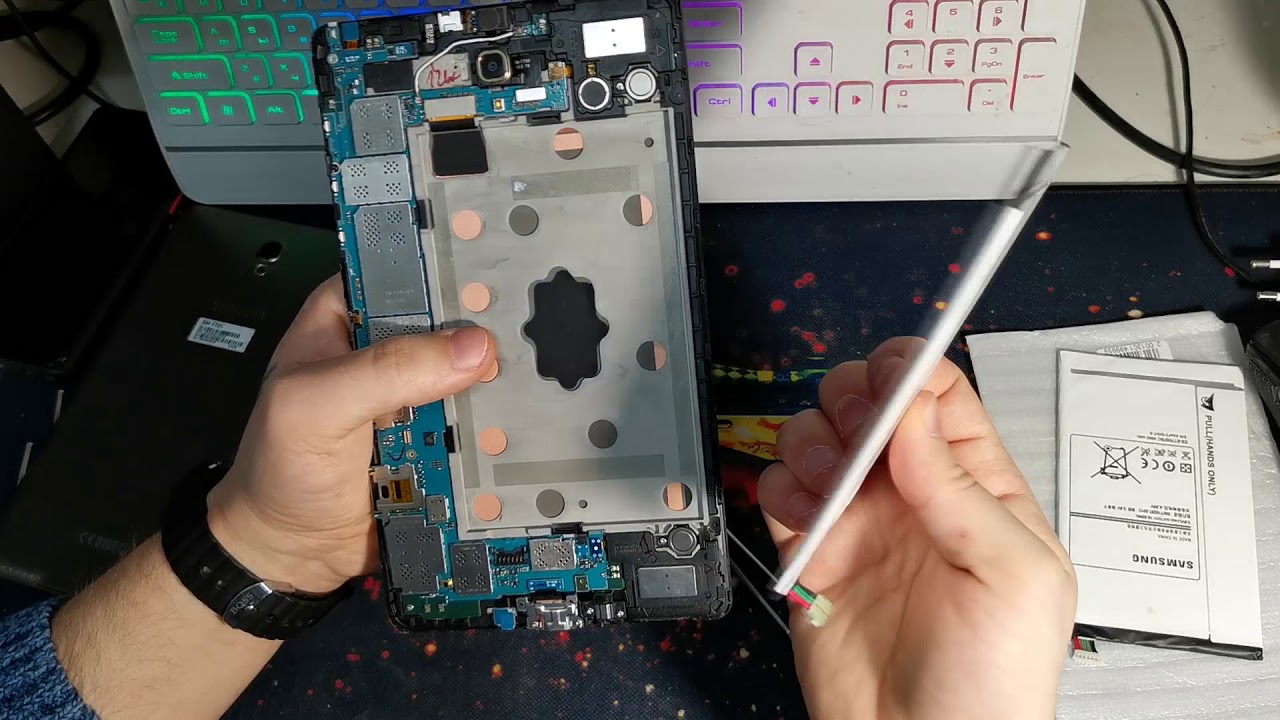 РАЗБОРКА ПЛАНШЕТА SAMSUNG TAB S8.4 (SM-T705) ЗАМЕНА АККУМУЛЯТОРА