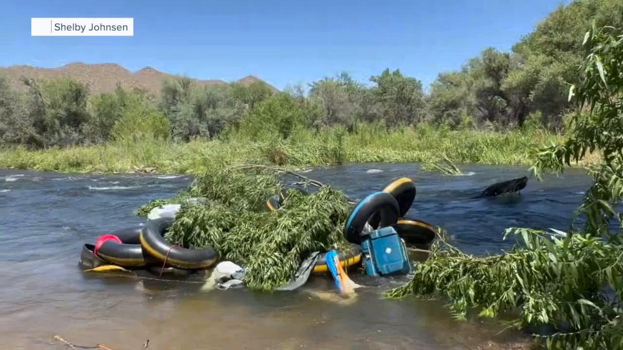 Tuber reacts to terrifying moments people got stuck while on Salt River