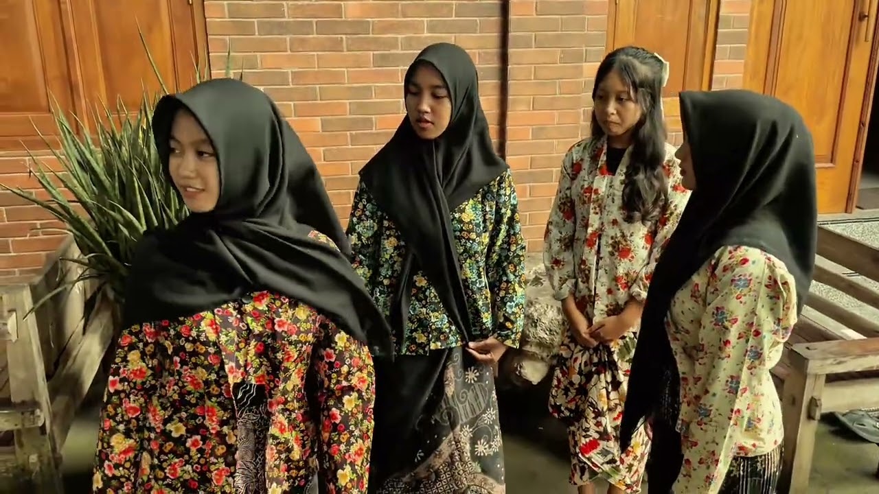 Drama Jawa “Suminten Edan” By 9E, SMPN 6 Tulungagung 