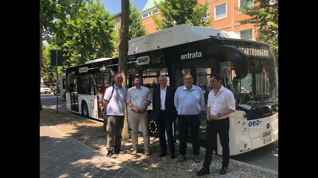 A Ravenna nuovi 5 autobus a metano: migliorata l'accessibilità per i disabili e la videosorveglianza
