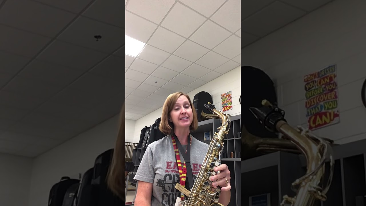 Hot Cross Buns for the alto saxophone