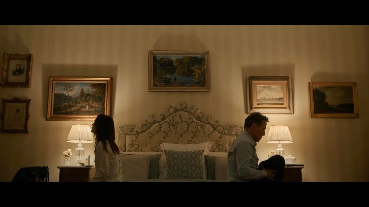 Kate & Hal || L'homme et l'oiseau || The Diplomat