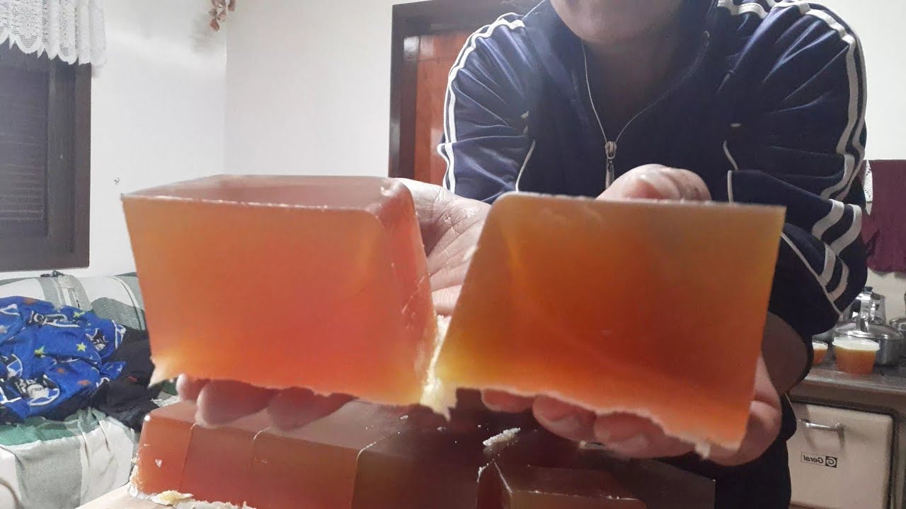 VIDEO AULA COMO FAZER SABÃO CASEIRO DE ÁLCOOL E ÓLEO