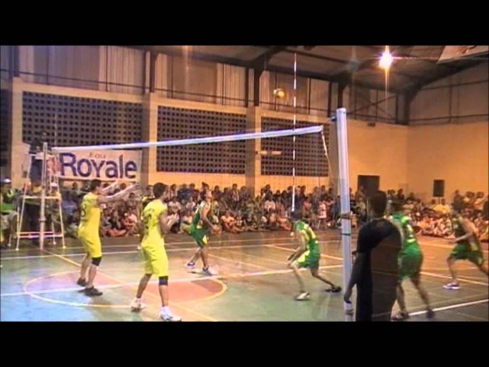 AS MOANA HEE Volley-ball_Challenge Raromata'i 2012.wmv