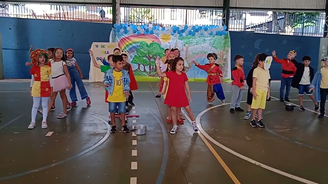 Sou um livrinho falante ,escola monsenhor Celso astorga PR