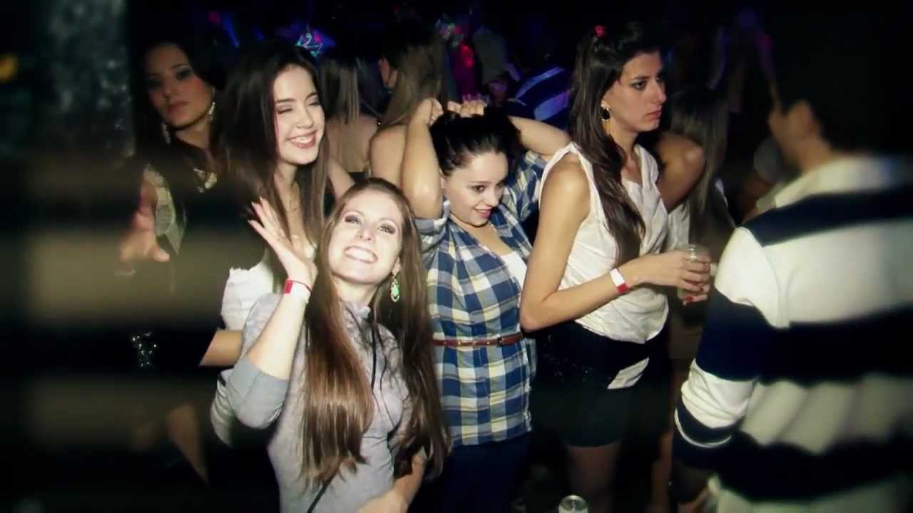 Diego e Gabriel - Ela Quer Pressão - CLIPE OFICIAL 2013