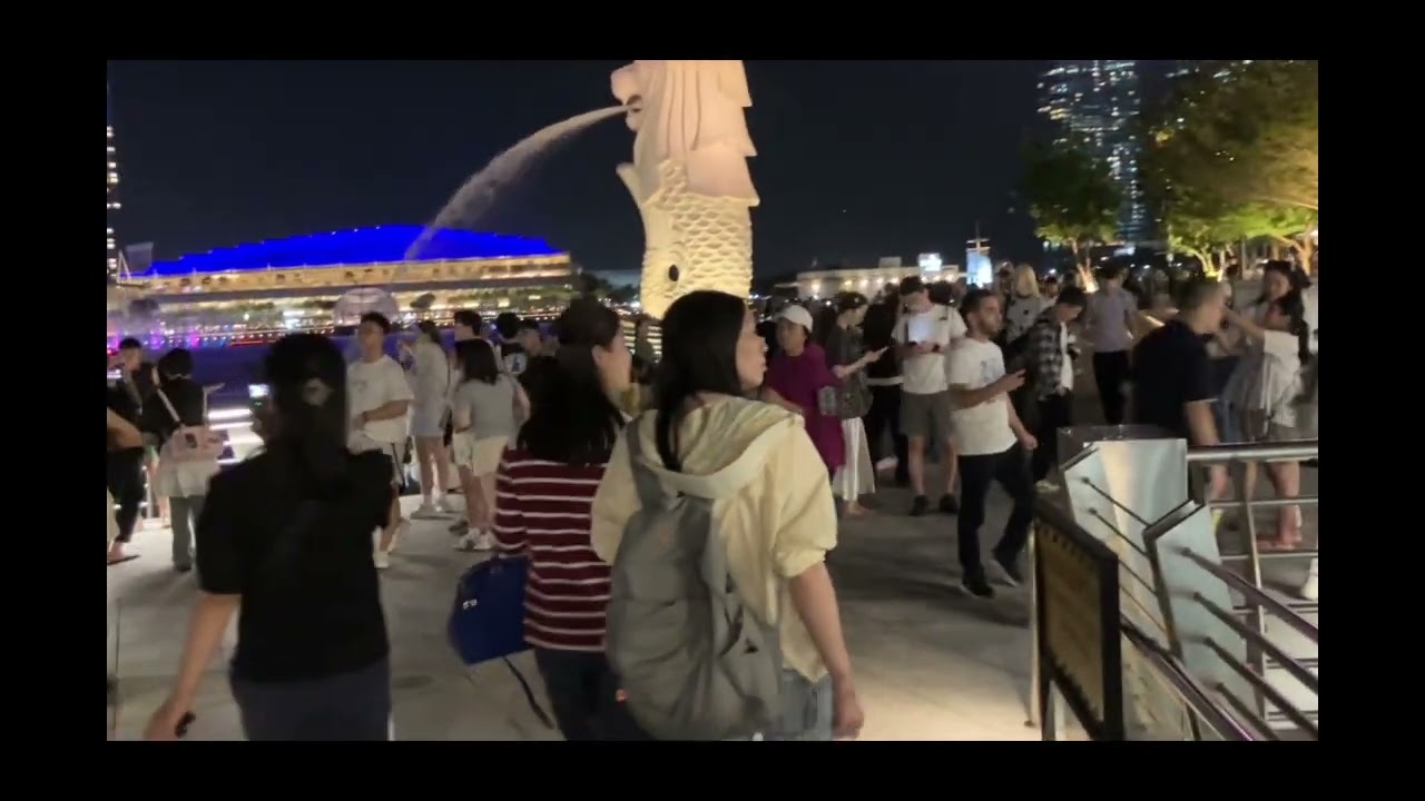 The Untold Story of Singapore’s Merlion ( Even Locals May Not Know)