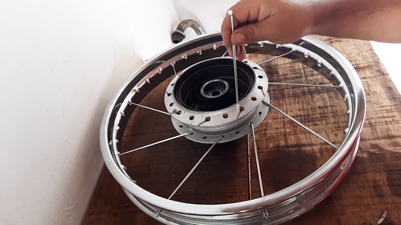 Como Enrrair e Desempenar Aros de Motos