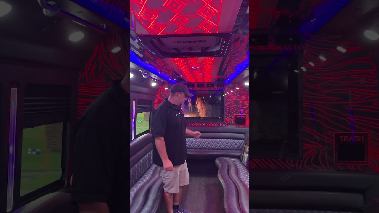26 Passenger Party Bus with Restroom