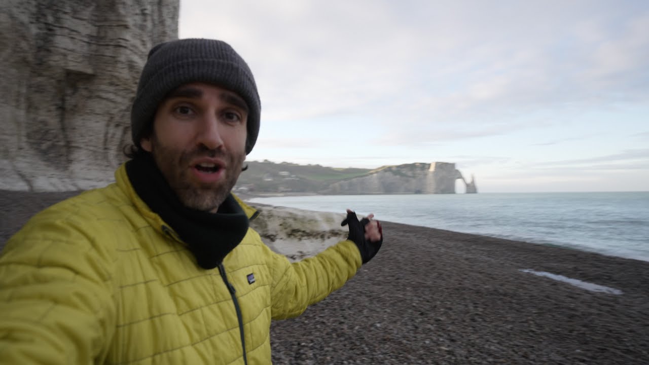 On photographing iconic locations (from Étretat, France)