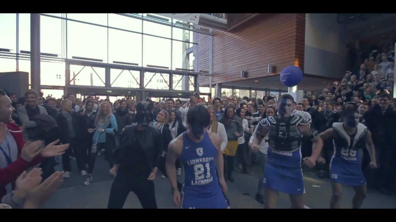 Flash Mob at BI Norwegian Business School
