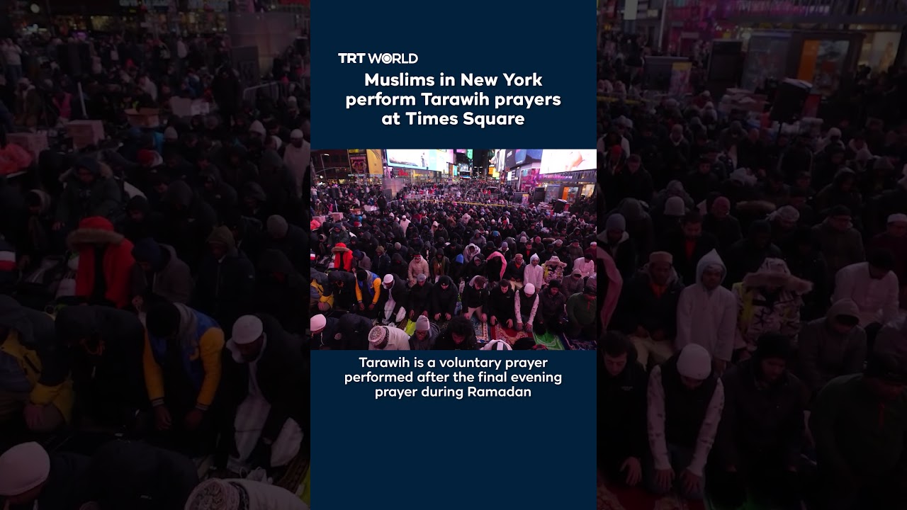Muslims in New York perform Tarawih prayers at Times Square