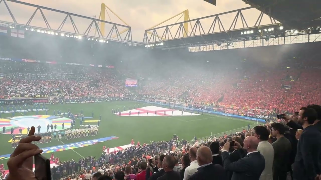 National anthem Netherlands 🇳🇱 | Netherlands - England 🇳🇱🏴󠁧󠁢󠁥󠁮󠁧󠁿 EURO 2024 semifinal Dortmund