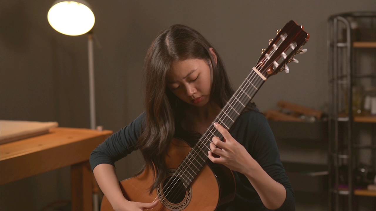 Un Dia de Noviembre played by Xuanxuan Sun 孙绚绚演奏布劳威尔《十一月的某一天》