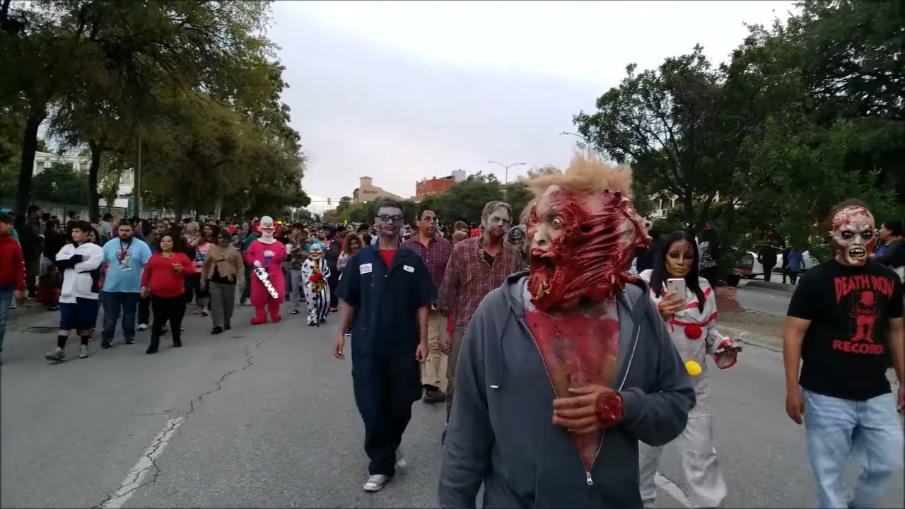 Zombie Walk! Downtown San Antonio - Walking Dead Time to Walk (2018)