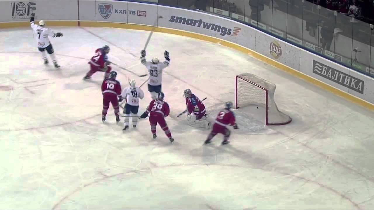 Fantastic tic-tac-toe play by Medvescak / Блестящая трехходовка Медвешчака