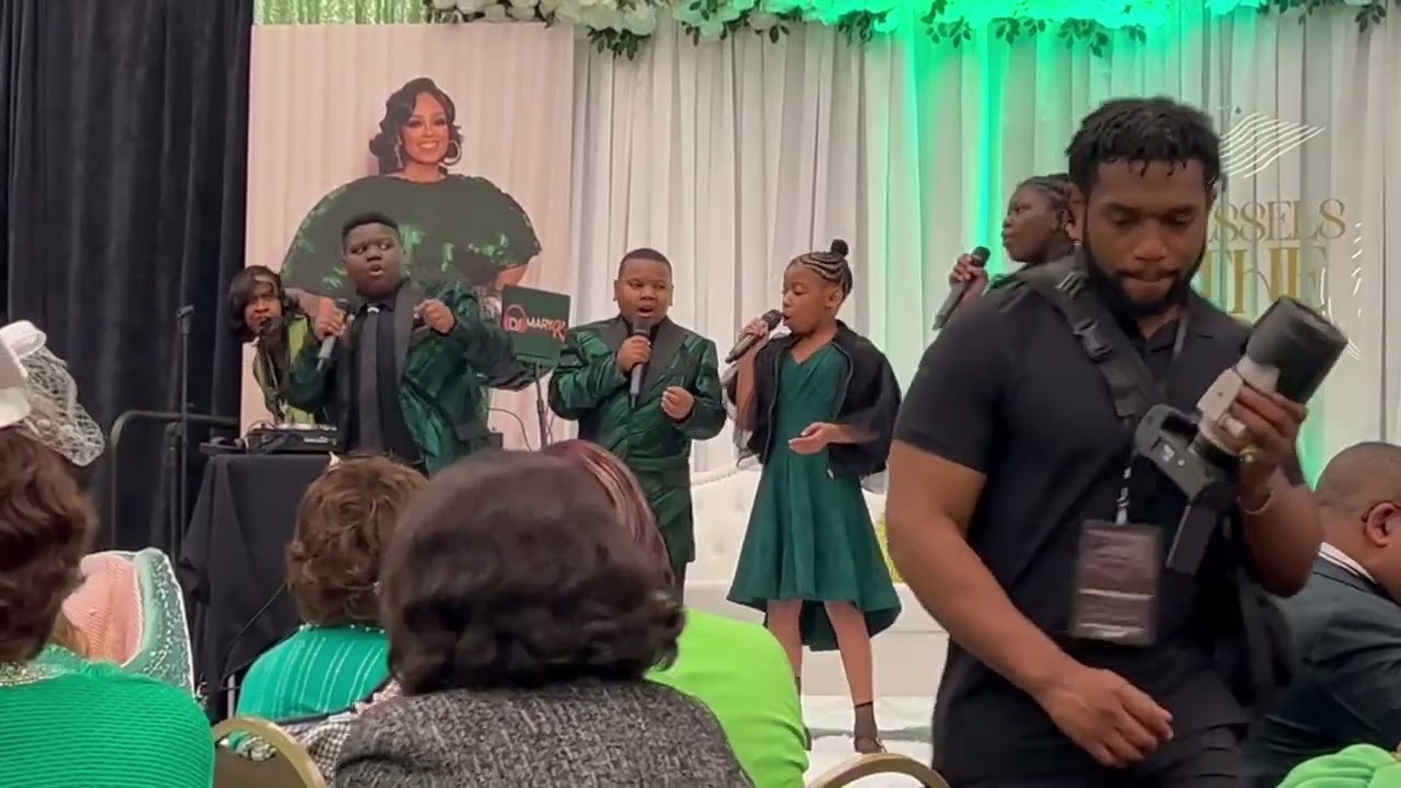 Queen Vessels for the King w/Lady Karen Clark Sheard 117th HC COGIC *subscribe* ‪@HaveAHeart2005 pt2