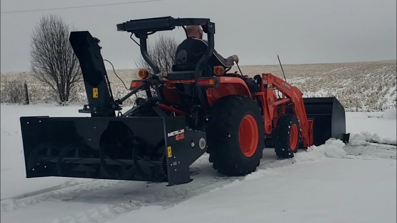 #48 Kubota L2501 с задним трехточечным снегоуборщиком MK Martin Meteor 68 дюймов и линейным приво...