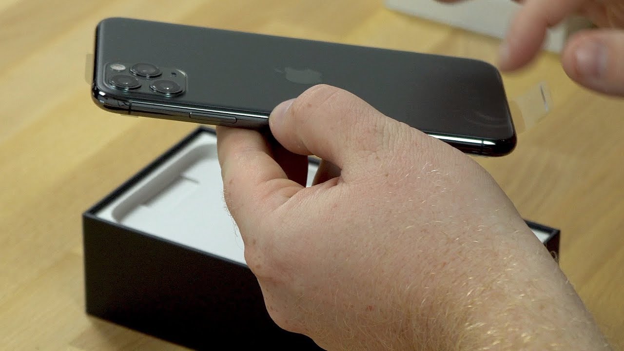 iPhone 11 PRO MAX in Space Grey - Unboxing und erster detaillierter Eindruck // DEUTSCH