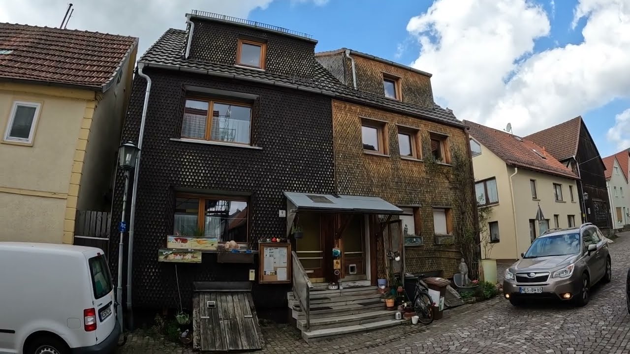 D: Bischofsheim i.d.Rhön. Unterfranken. Eindrücke aus der Stadtmitte. April 2025