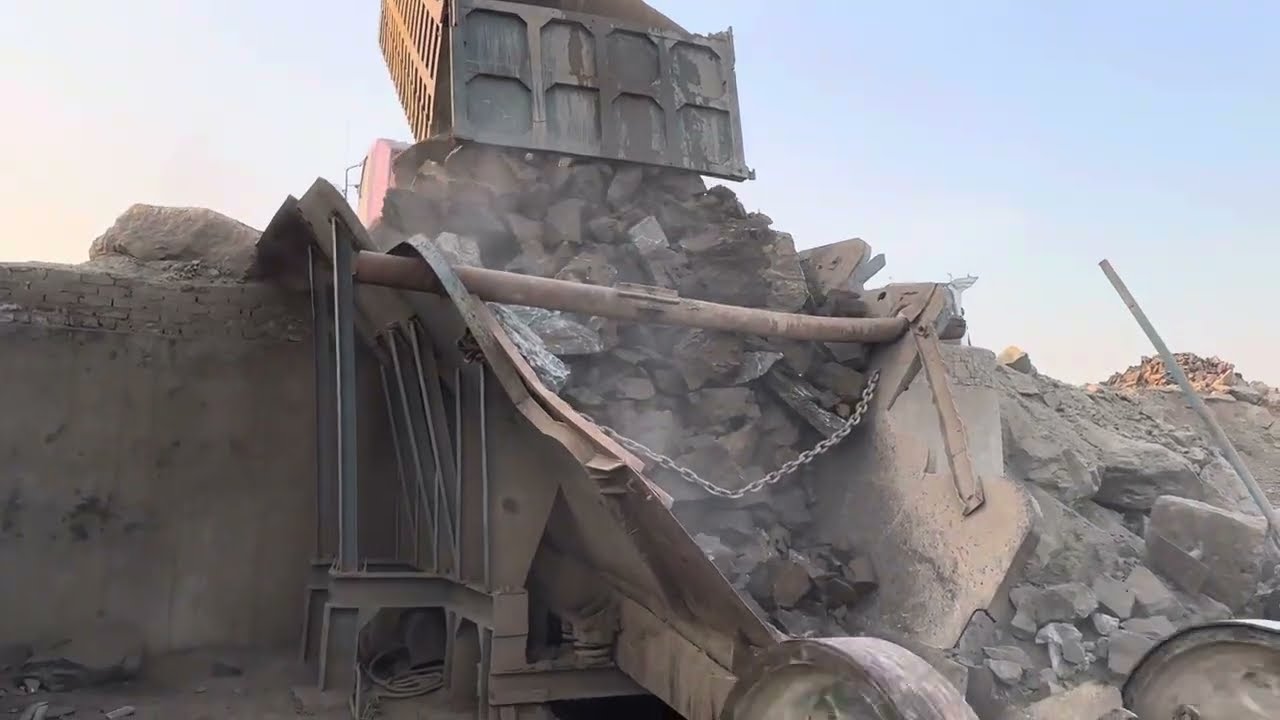 &ldquo;MASSIVE STONE CRUSHER! Crushing Rocks Like Never Before:The Ultimate Stone Crushing Machine!bigston