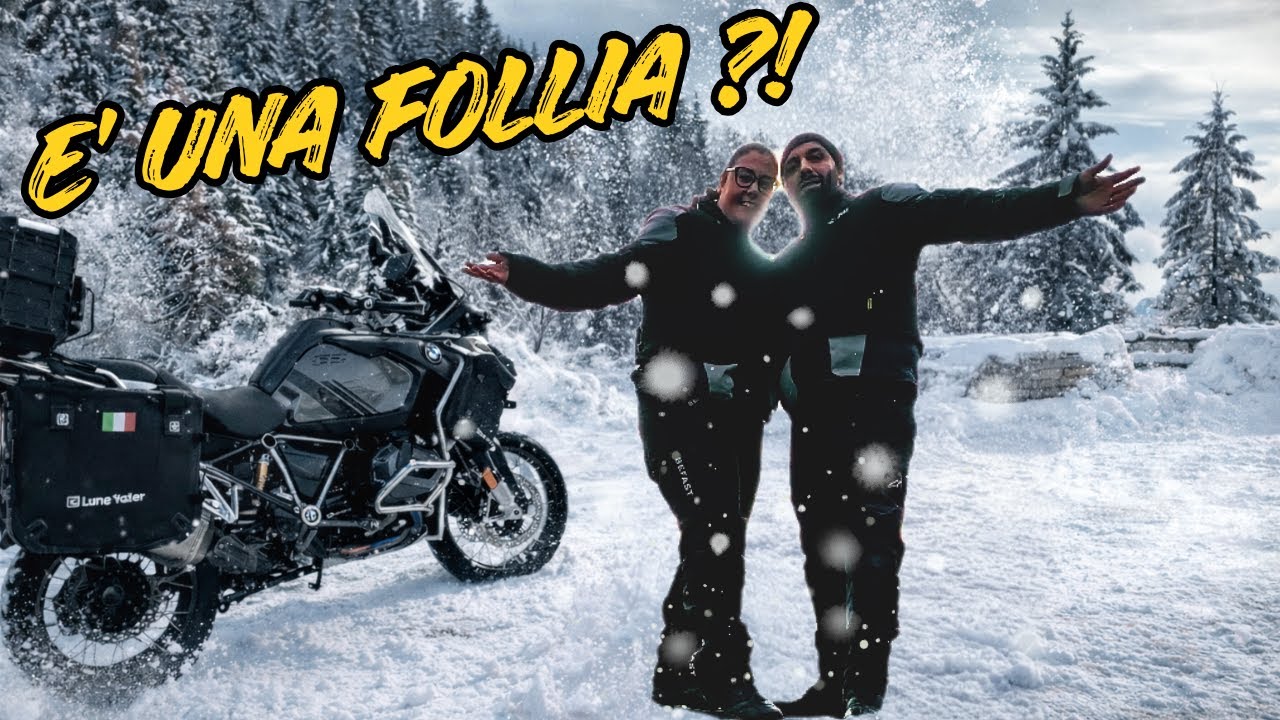 E' davvero una follia andare in moto sulla neve? ❄️🏍️