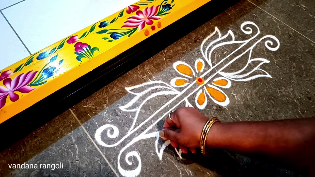 Easy border rangoli designs for festivals | Friday rangoli | Simple Lotus muggulu |Apartment rangoli