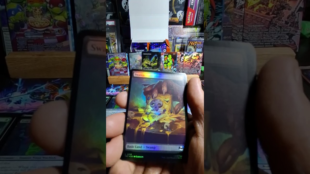 Daily Rips with #mtg HOLY SHIPS SOOO MANY HITS IN THIS TMNT COLLECTOR BOOSTER BOX! Wow!