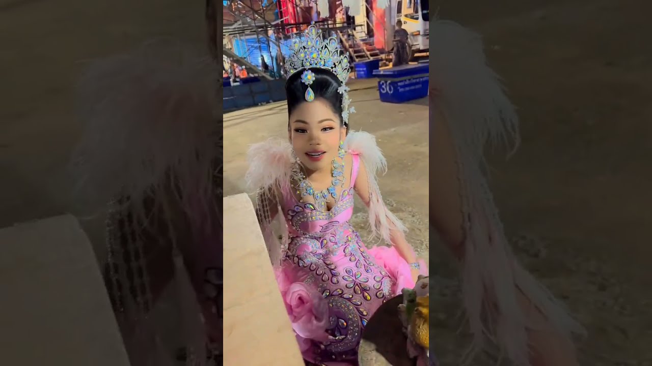 สวยมาก!!นางเอกน้อย