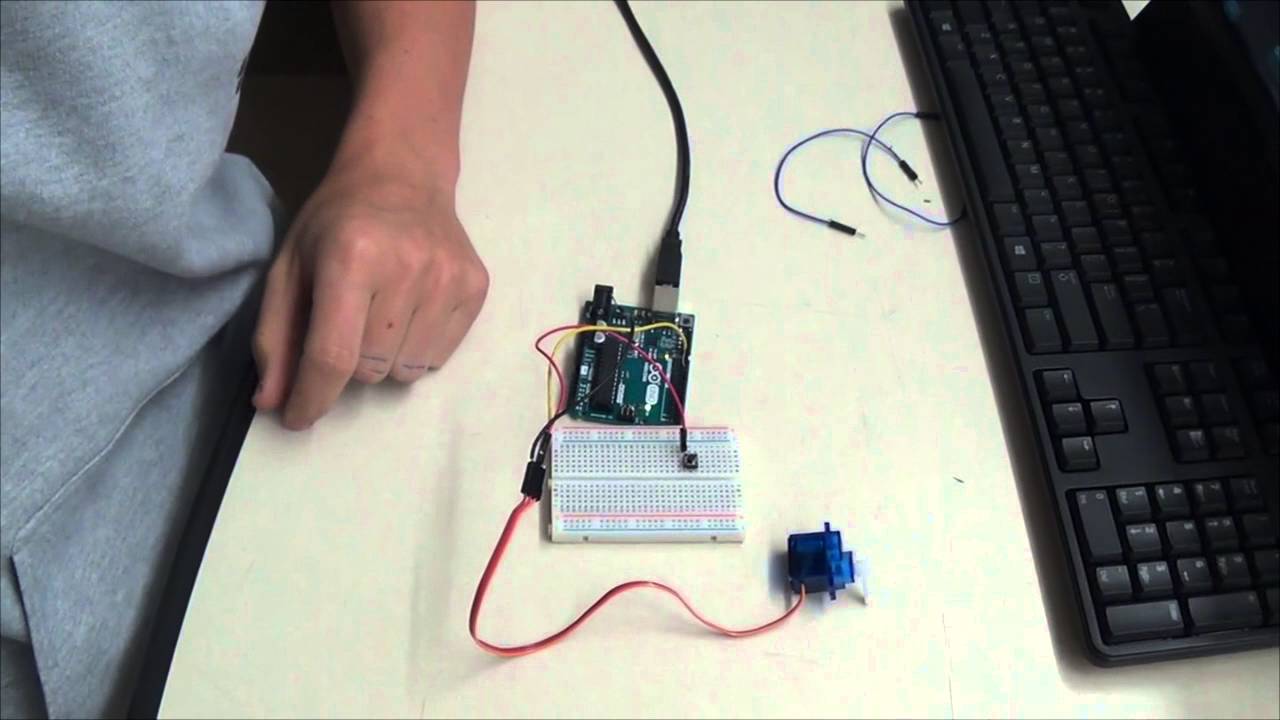 Servo Control With Push Button