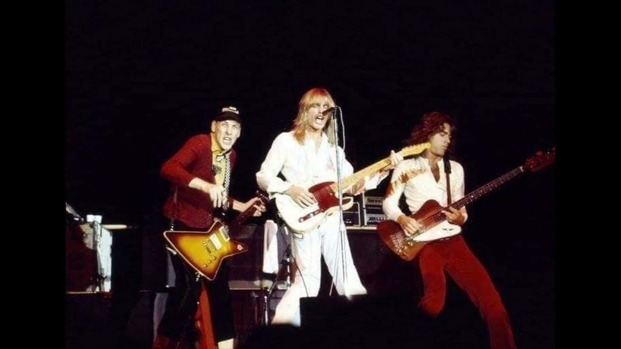 Cheap Trick Schaumburg, IL 6/28/1977 Bun E's Basement Bootlegs