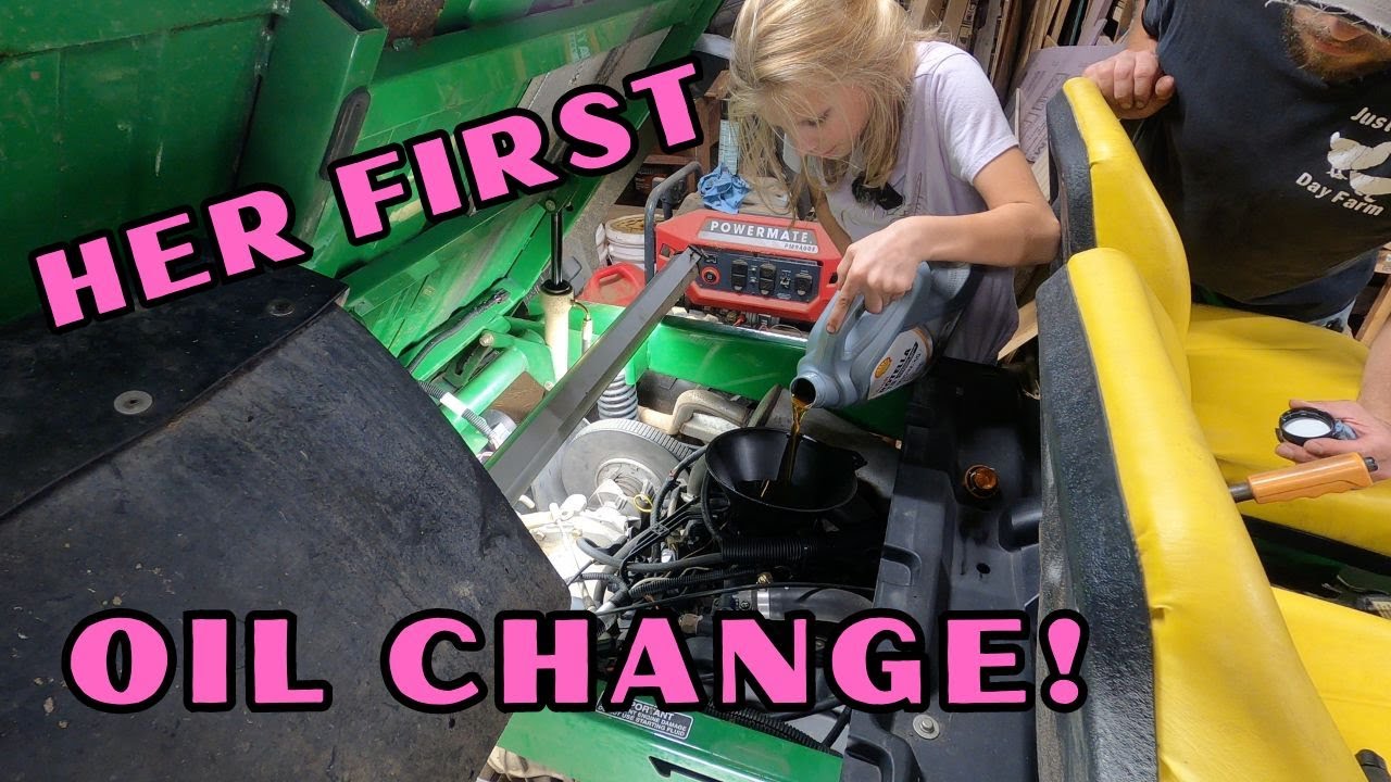 HER FIRST OIL CHANGE WITH JOHN DEERE GATOR HPX