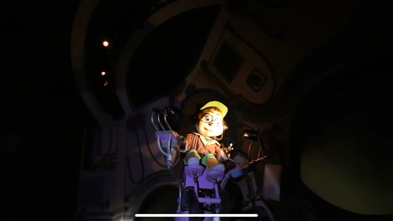 Disney Cranium Command Epcot