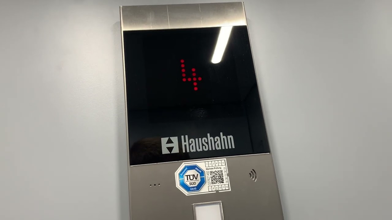 New Haushahn (Schindler) Willy-Brandt-Platz 4, Nürnberg, Germany