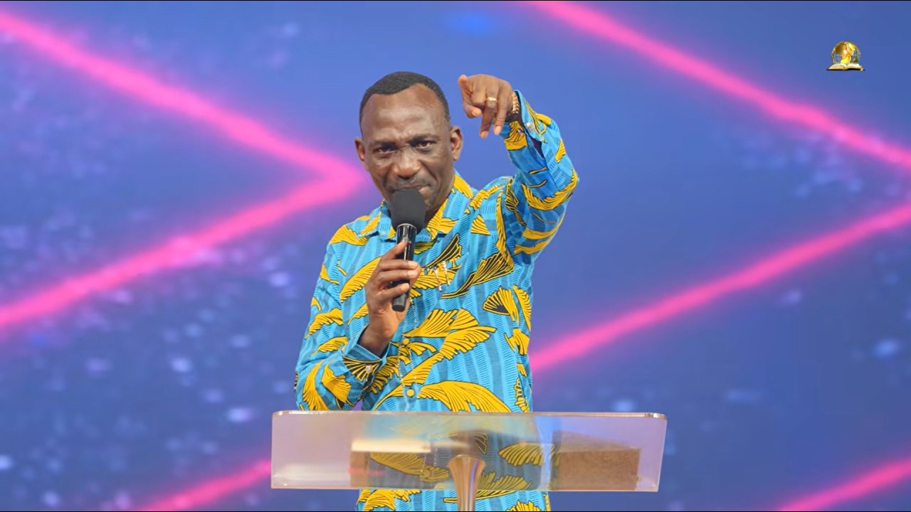 MARCH GARMENT OF FAVOUR PROPHETIC DECLARATION at Commanding The Day On 11TH March 2026.