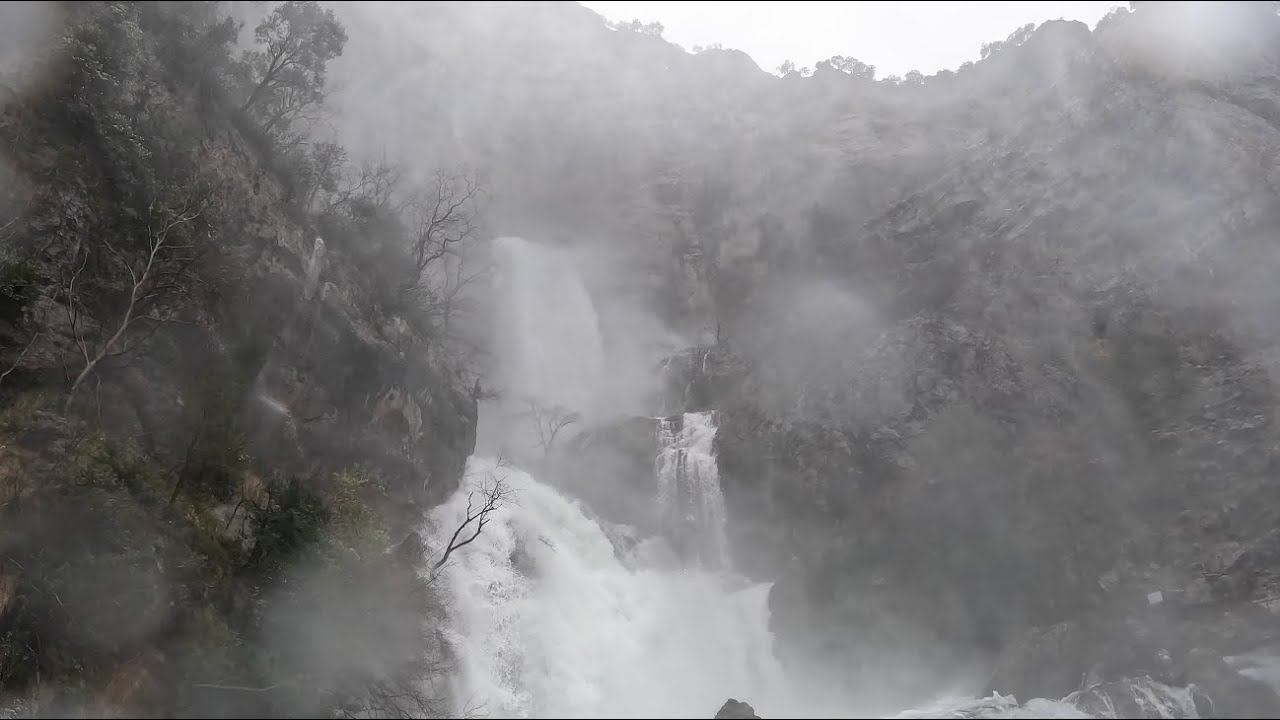Reventón de Los Chorros. Nacimiento del Río Mundo.