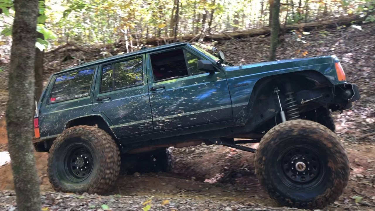 Wheeling at 5313 Off road Park