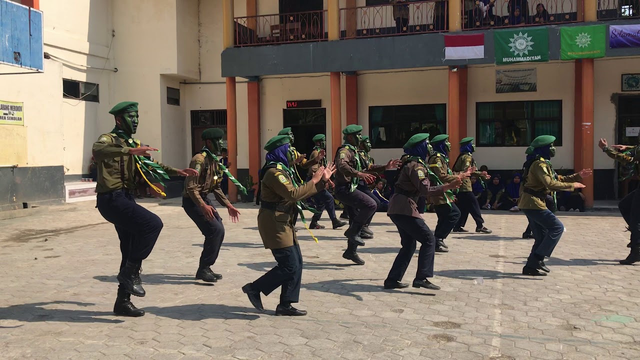 Battle Yel-Yel SMK Muhammadiyah 2 Paguyangan VS MA Muhammadiyah Plompong - Sirampog