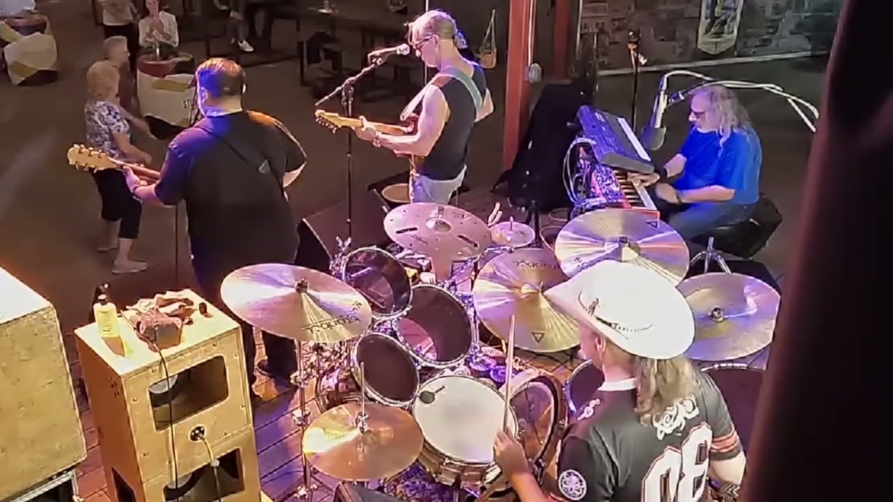 “Loose Lucy” (Grateful Dead Cover) Six Foot Ten LIVE from Austin, TX (3/6/2026)