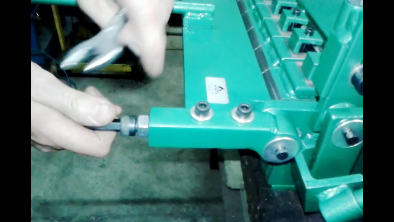 Ajuste dobradeira de chapas DC650